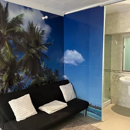 Апартаменты Perfect 2-bedroom In St Julian Сент Джулианс